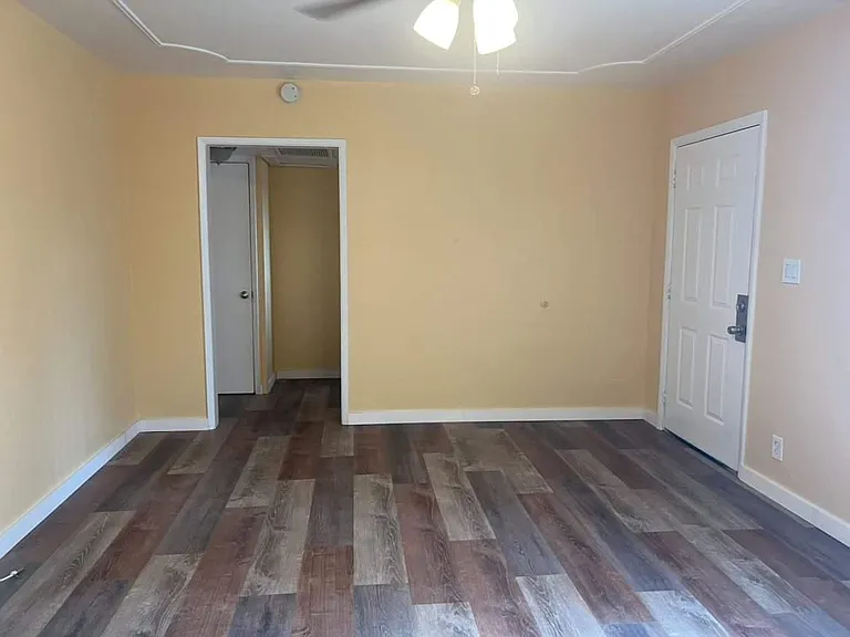 3002 E McKinley St #4 — Photo 5