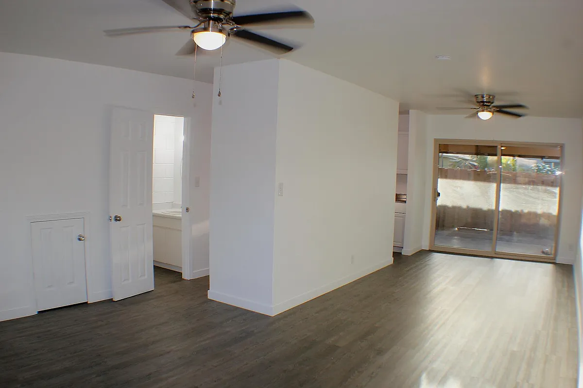 Building Photo - 91-611 Kilaha St #84