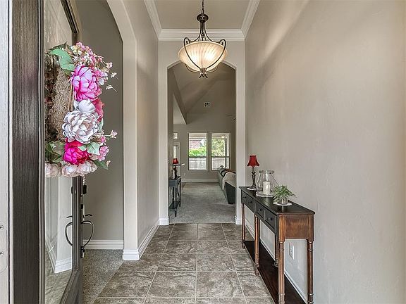 5th image of 6213 NW 161st Cir