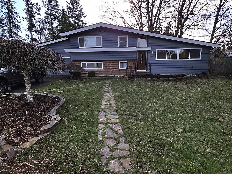 1st image of 11815 SE 56th St