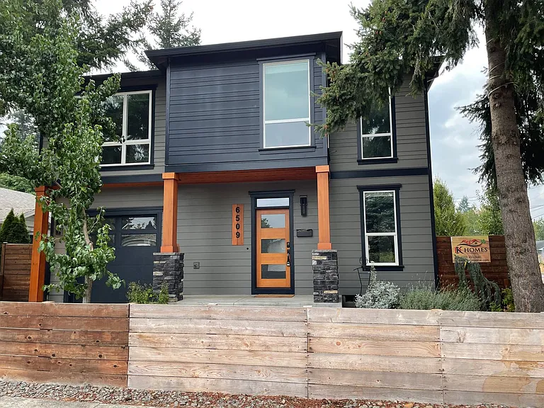 6509 SE 62nd Ave — Photo 1