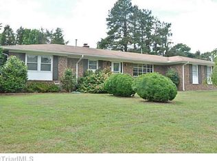 4700 Rehobeth Church Rd, Greensboro, NC 27406