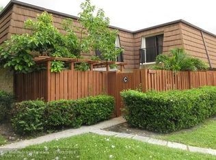 9155 SW 23rd St #C, Davie, FL 33324