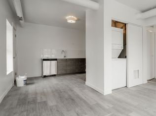 1712 W Glenlake Ave APT 3E, Chicago, IL 60660