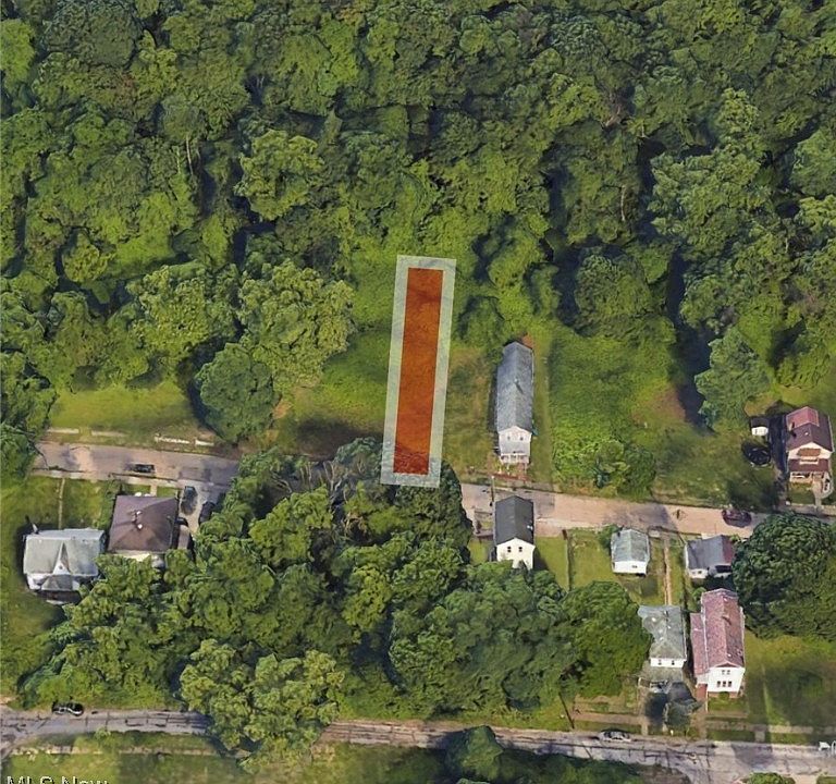 1st image of 751 Highland Ave