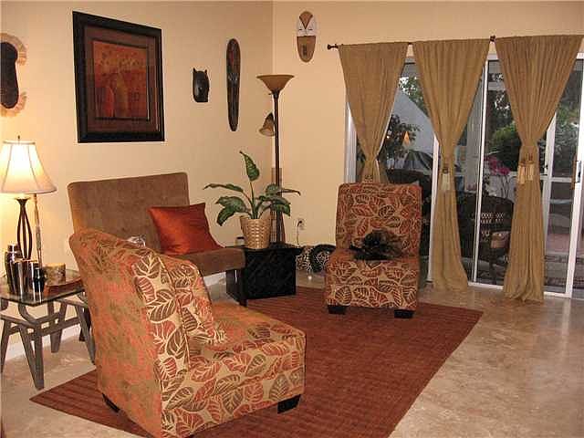 1st image of 4001 Hillcrest Dr APT 106