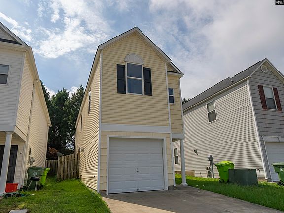 3rd image of 13 Gatewood Way