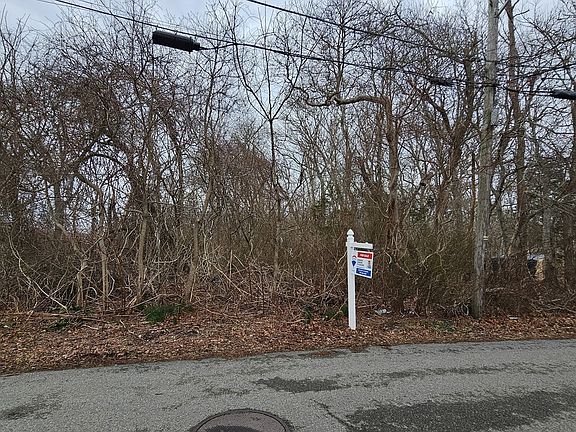 5th image of 0 Holt Rd