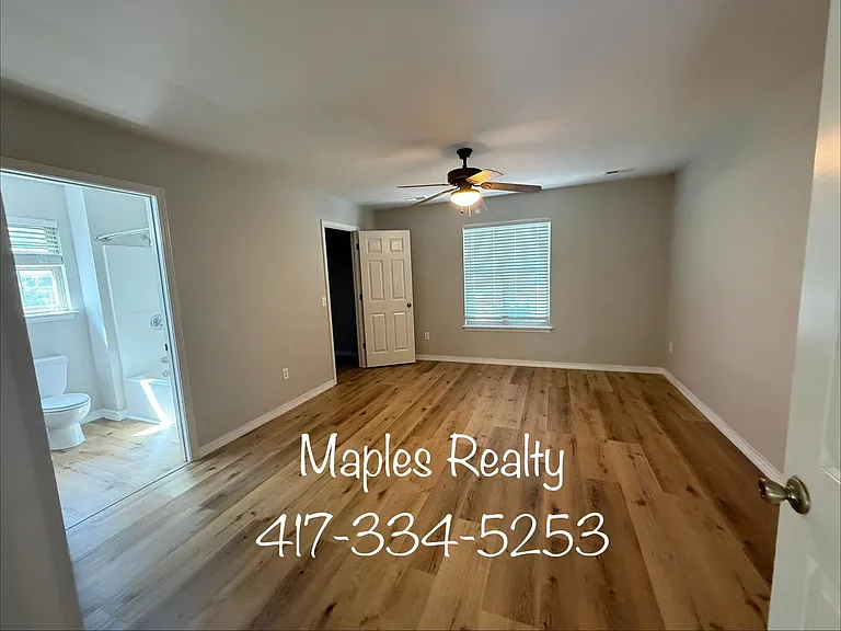 141 Scotch Pine Ct — Photo 23
