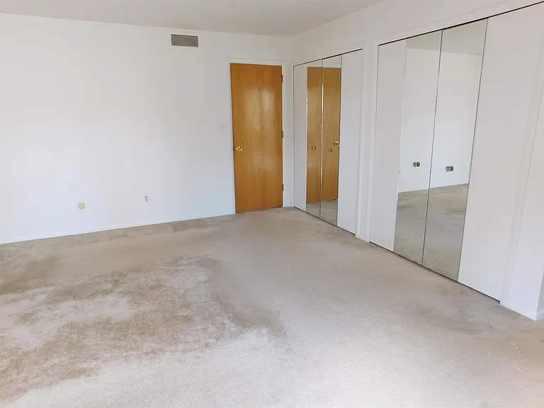 269 Fawnwood Dr — Photo 16