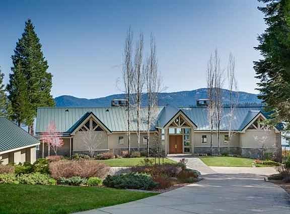 5th image of 686 Peninsula Dr