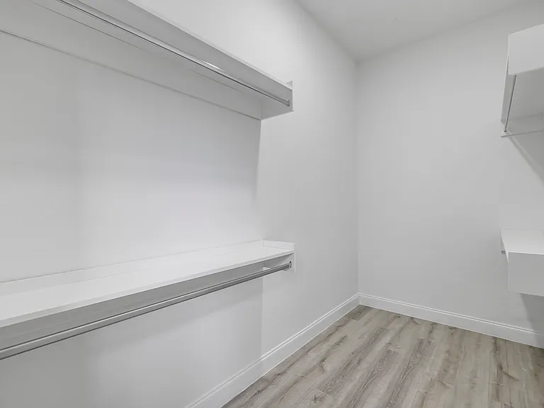 1213 County St E — Photo 25