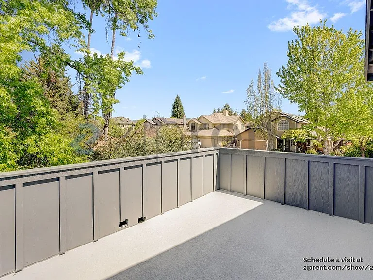 2203 Versaro Dr — Photo 22