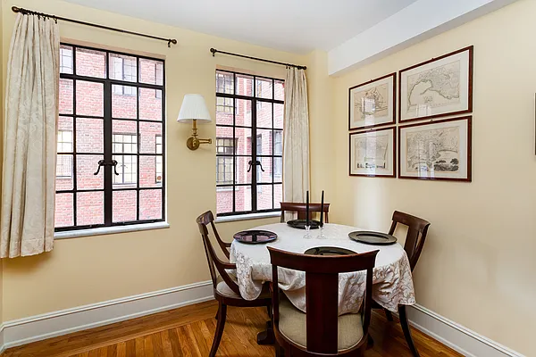 Rented by Keller Williams NYC | media 19