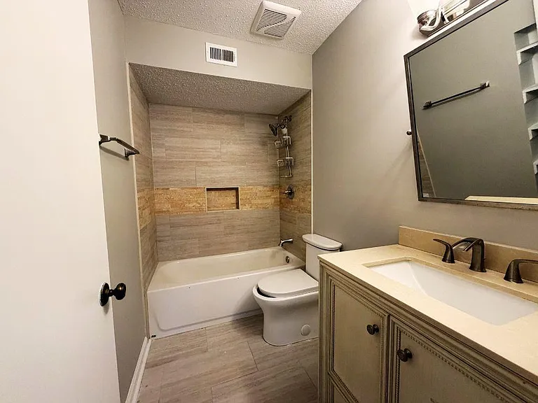 2928 Parc Lorraine — Photo 11