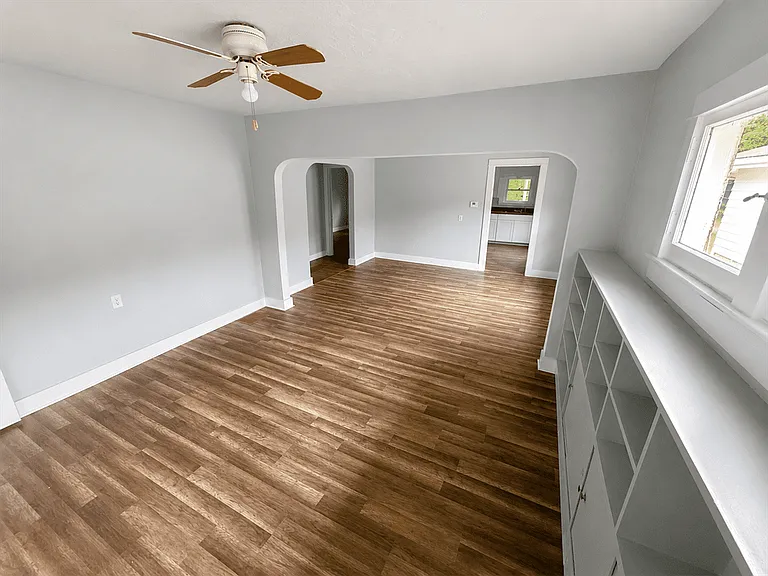 920 Huron Ave — Photo 7