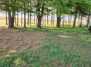 9604 W Hampshire Rd, Warrensburg, IL 62573