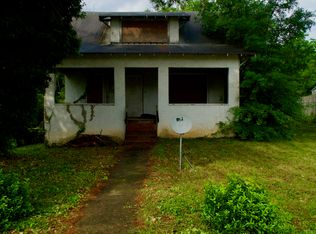 2759 Massachusetts Ave NW, Roanoke, VA