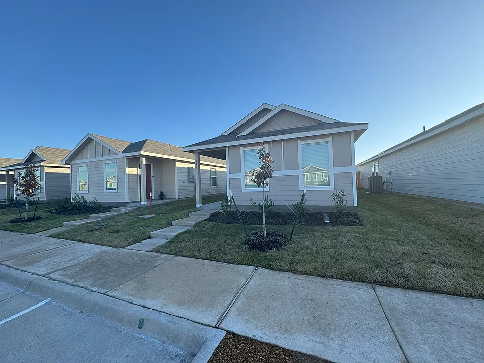 143 Sesame Ln