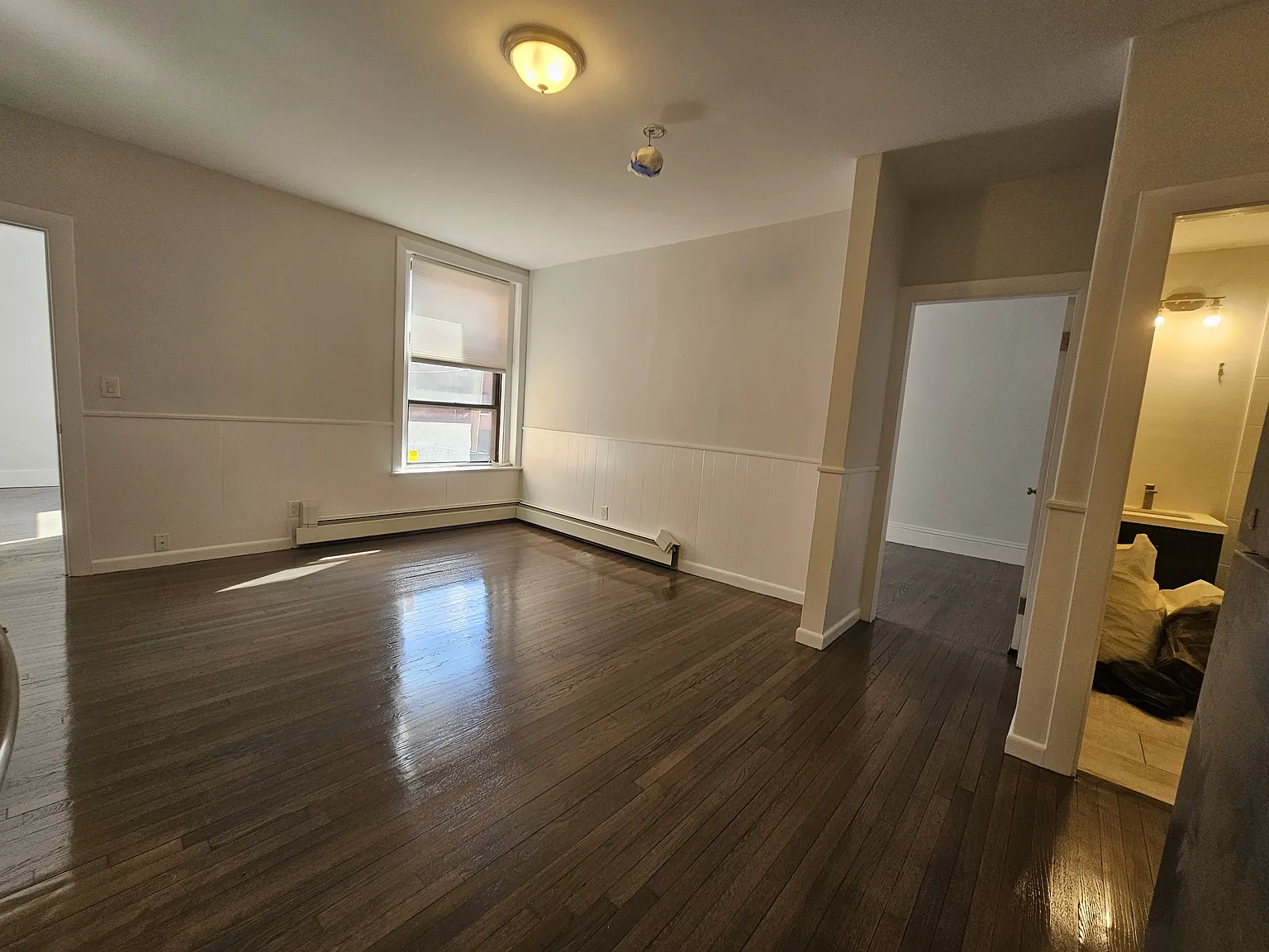 2 bed, 9999 sqft, $3,650 — Photo 4