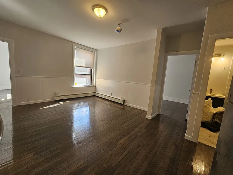 499 Beacon St #9 — Photo 4