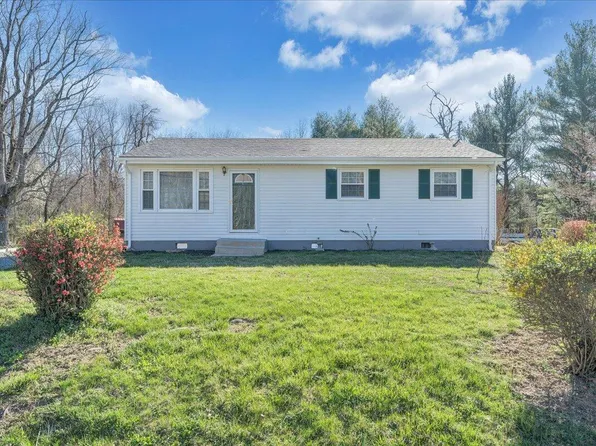 3623 Old Catawba Rd, Salem, VA 24153