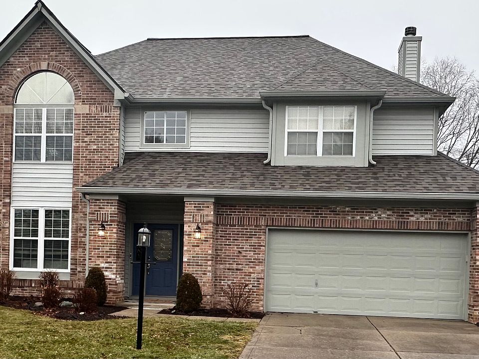 2nd image of 8660 Lantern Farms Dr