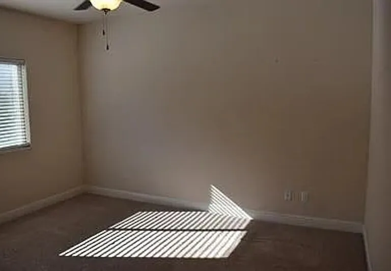 2430 Quesada Dr #2 — Photo 32