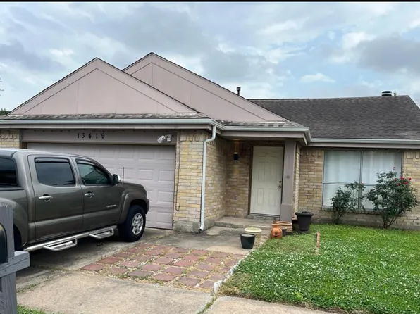 13419 Laurel River Dr, Houston, TX 77083