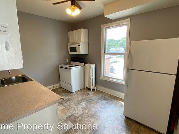 5th image of 514 University Ave APT 3