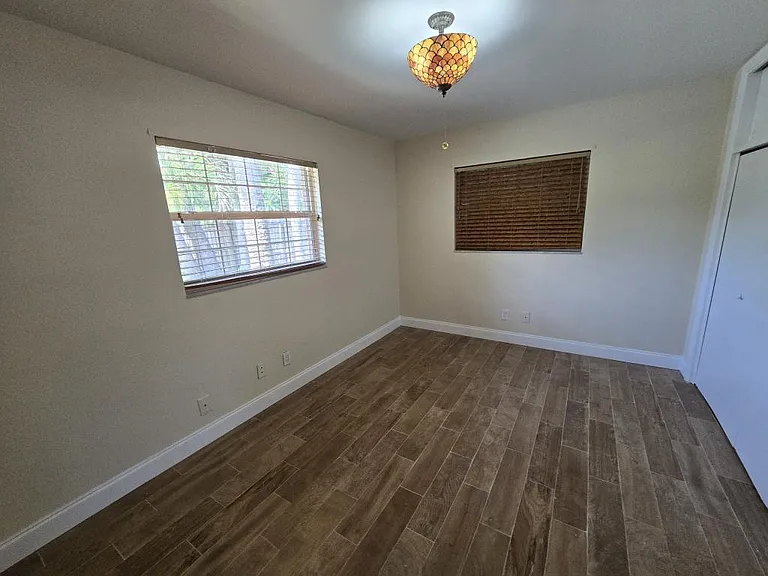 2887 Bel Forest Dr — Photo 8