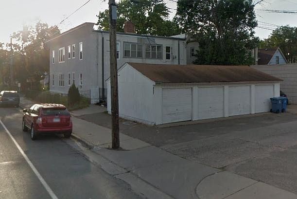 2nd image of 3055 15th Ave S APT 3