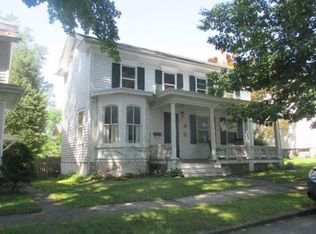 31 4th St, Frenchtown, NJ 08825