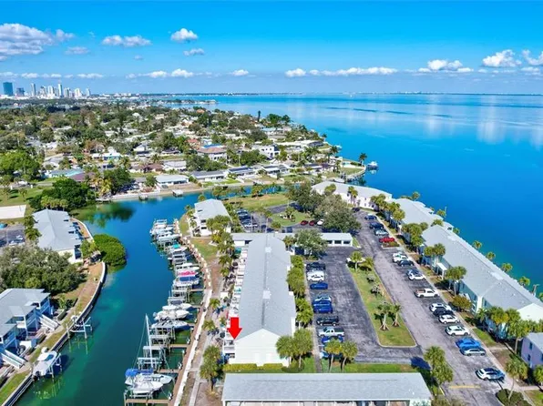 4799 Coquina Key Dr SE, Saint Petersburg, FL 33705