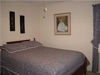3rd image of 5919 Foxfield Dr