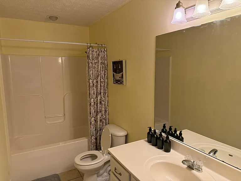 237 Portico St — Photo 11