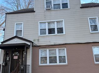 37 Goodyear St #2, New Haven, CT 06511