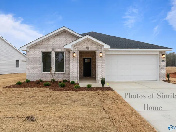 124 Harvest Moon Dr, Harvest, AL 35749