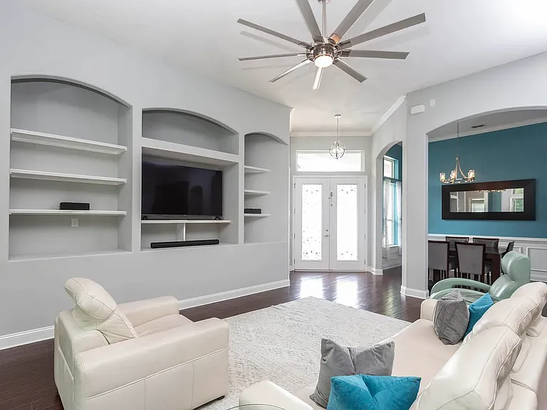148 Woodcross Dr — Photo 11