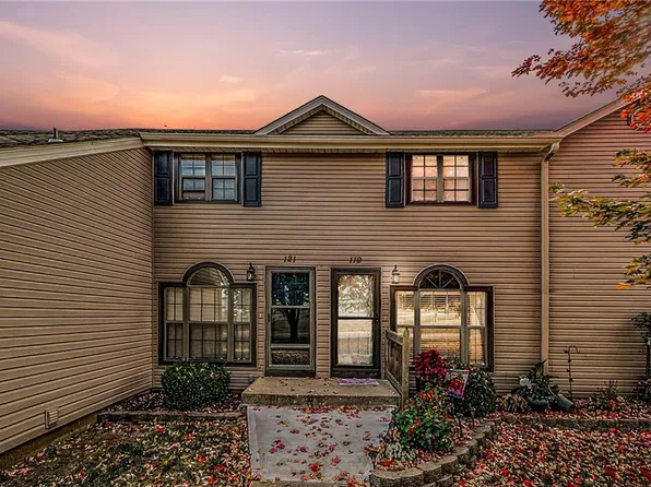 119 Stonebridge Ln, Smithville, MO 64089