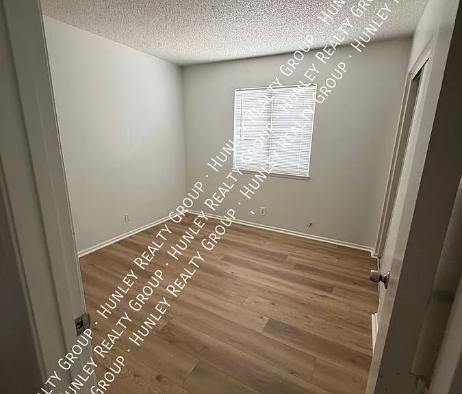 15975 Calandria Way — Photo 7