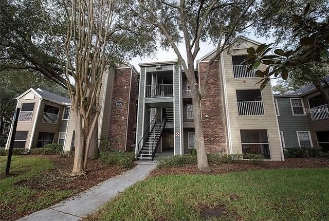 1st image of 5024 Park Central Dr #513