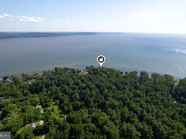 1348 Carpenters Point Rd — Photo 49