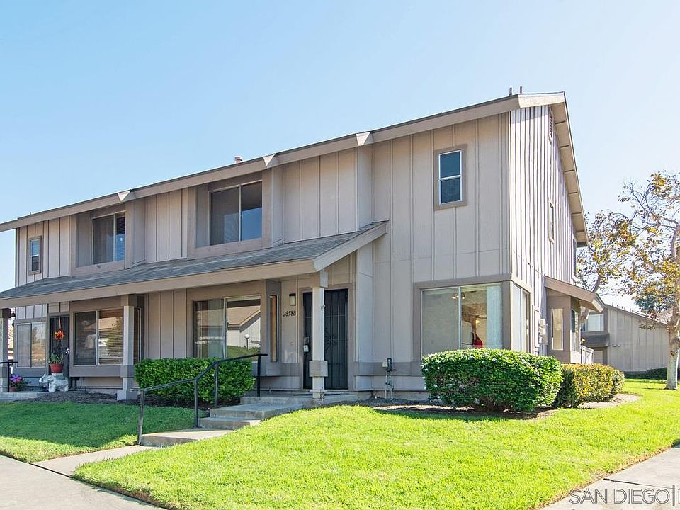 1st image of 2858 Casey St