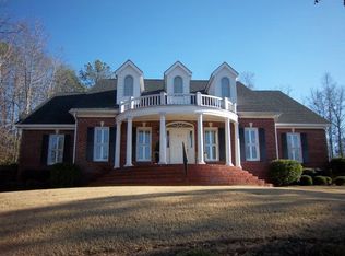 360 Oakridge Dr, Auburn, AL 36832