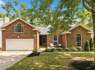 913 S Woodstone Ln, Nashville, TN 37211