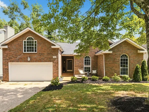 913 S Woodstone Ln, Nashville, TN 37211