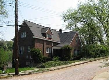 2nd image of 480 Reed St