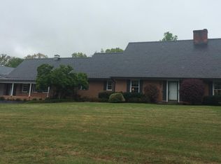 1916 Roe Ford Rd, Greenville, SC 29617