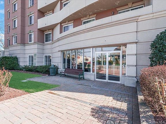 3rd image of 242 Maple Avenue #302
